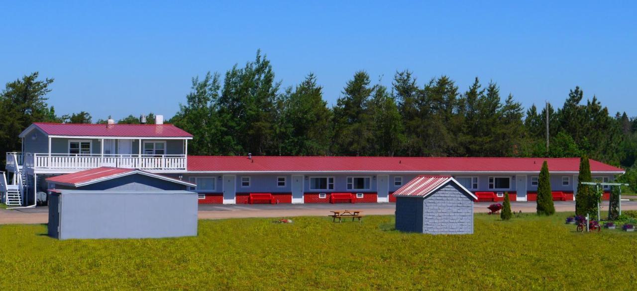 Auberge Restwell Motel Berry Mills Exterior photo
